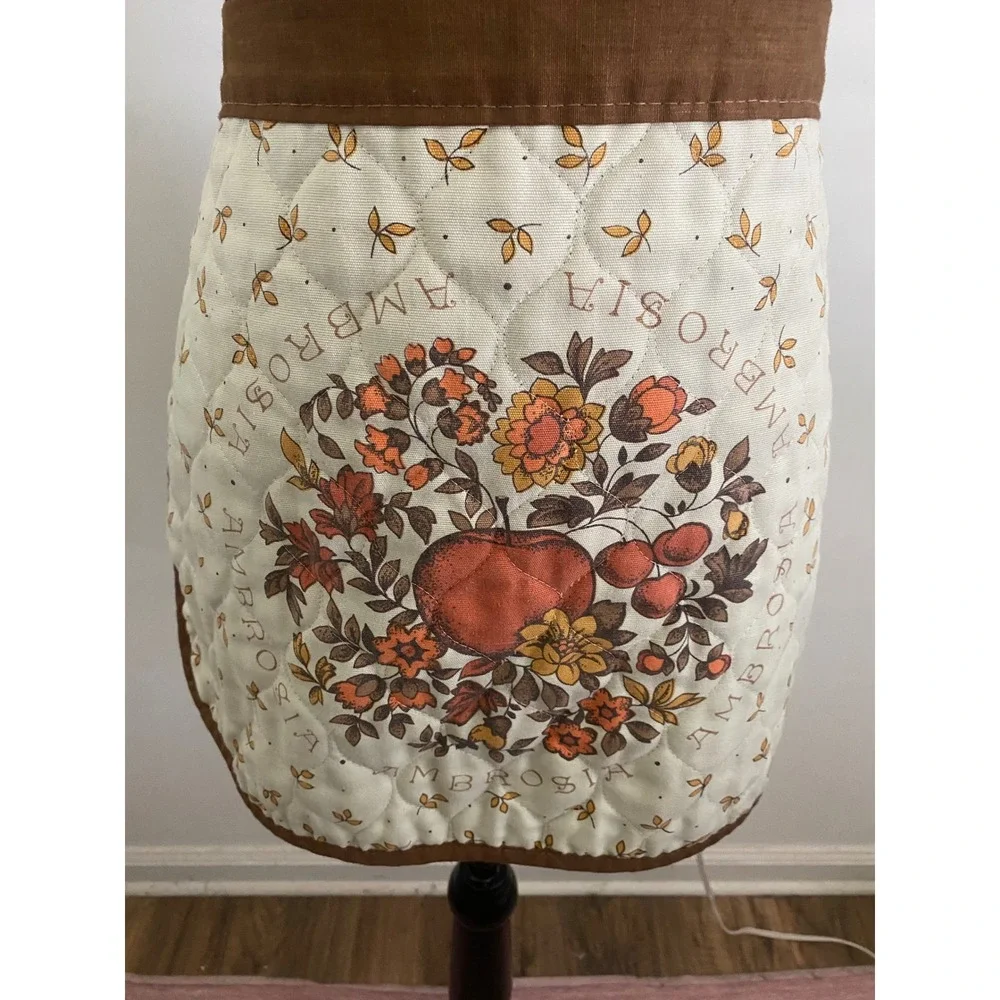 Vintage‎ Ambrosia Quilted Half Apron Brown Cream Floral Fruit Retro 70s Kitchen